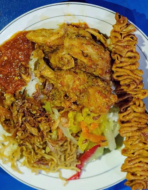 Nasi Campur Sambel Terasi