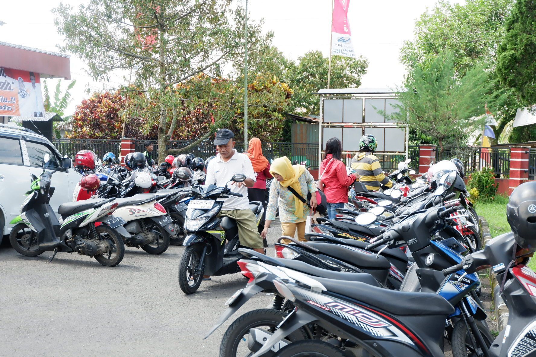 Parkiran Donor Nya Penuh Gan