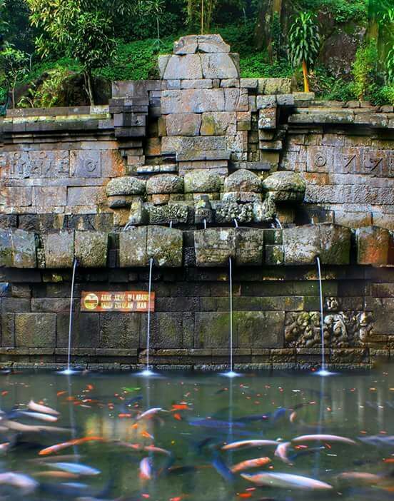 Candi Jolotundo Seloliman Trawas