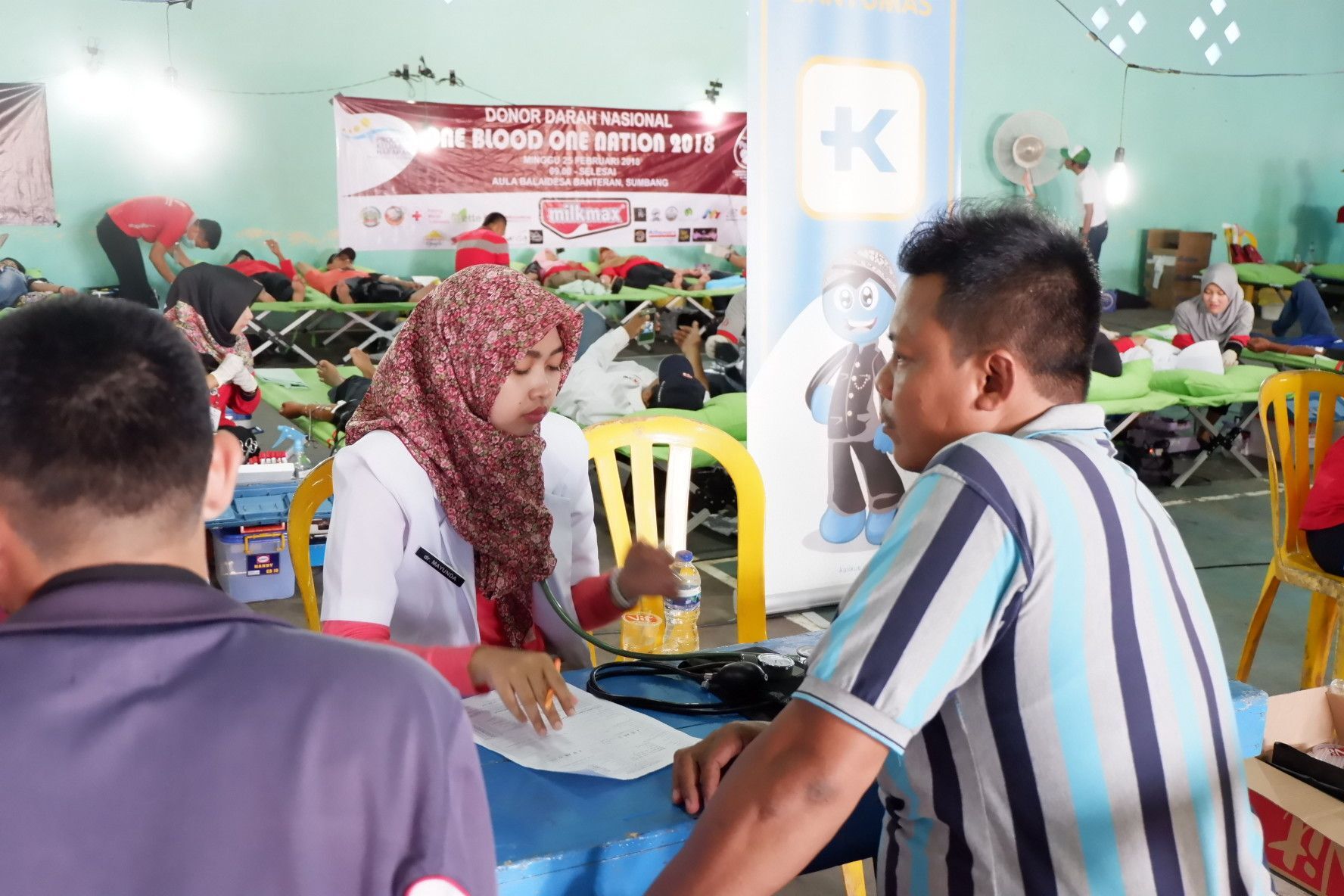 Bapaknya Ga Fokus Sama Dokter Cantiknya