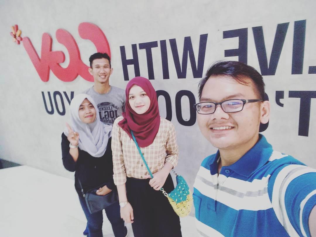 Si Bungsu Ngajak Nonton