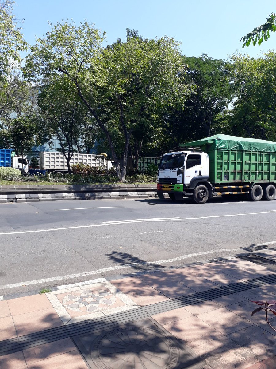 Jalan Raya Pungging Setelah Ramadan