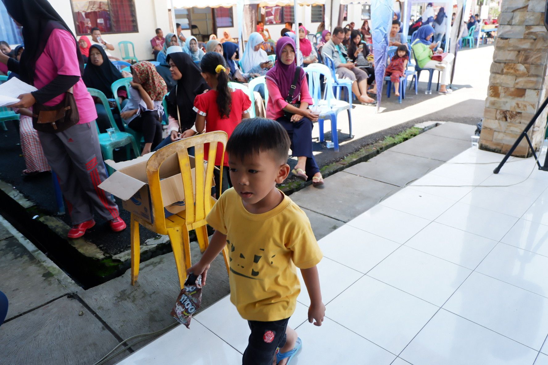 Adeknya Katanya Mau Ikut Donor Gan