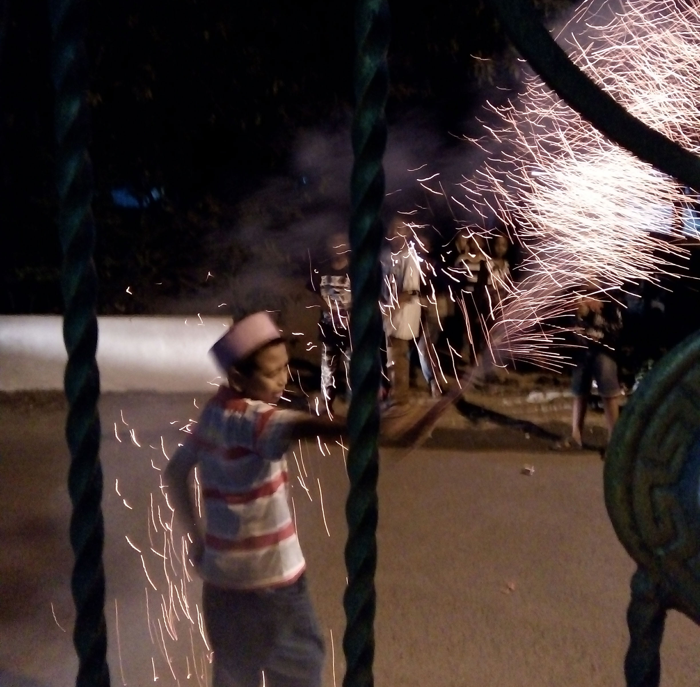Mainan Mercon Di Malam Takbir