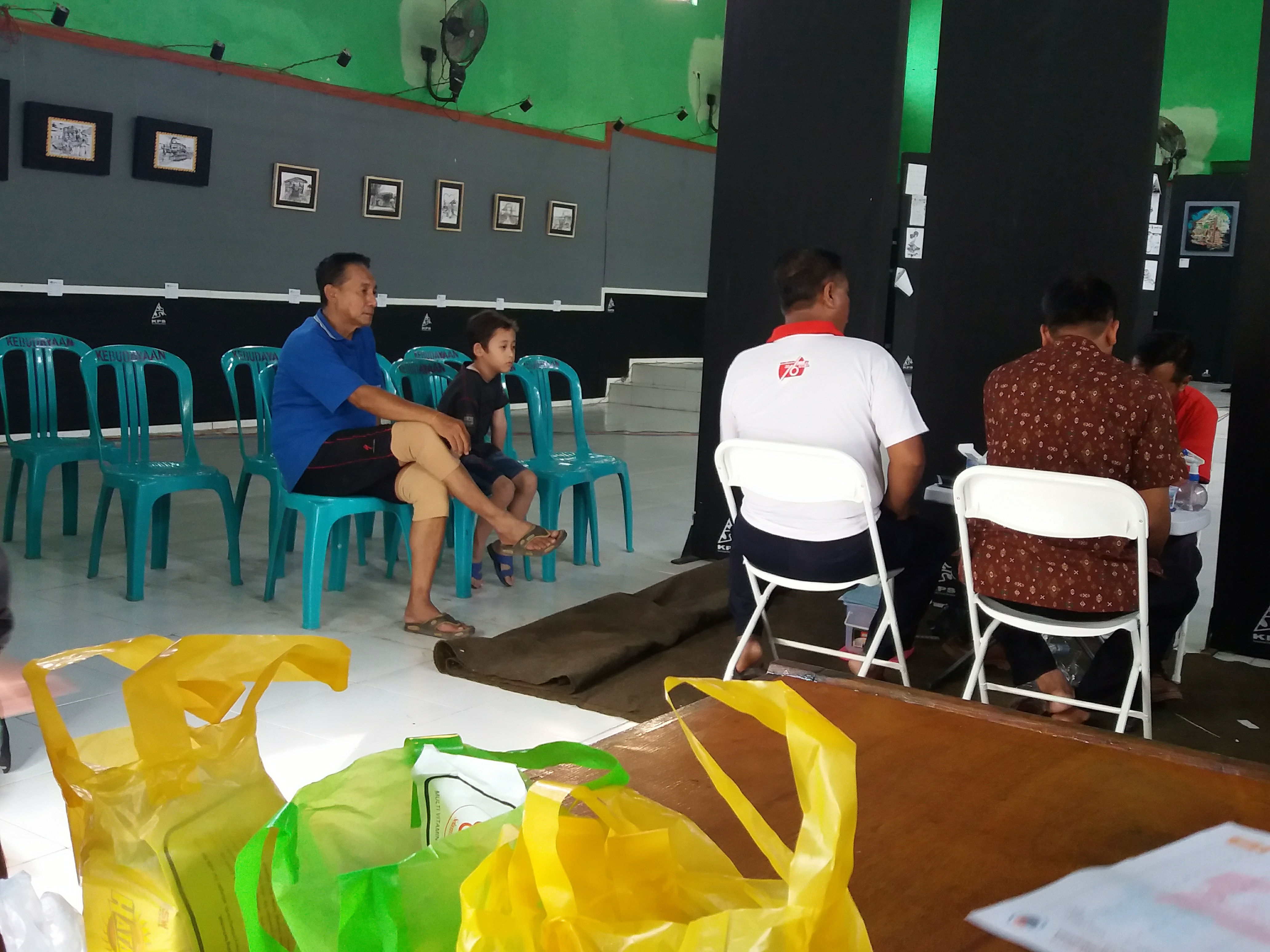Mengajari Anak