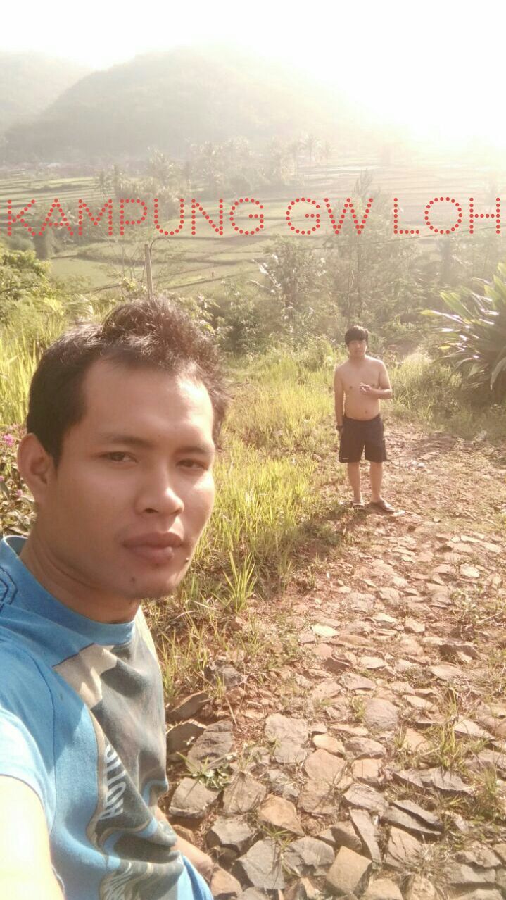 Kampung Gw Mah Indah Dan Serba Hijau