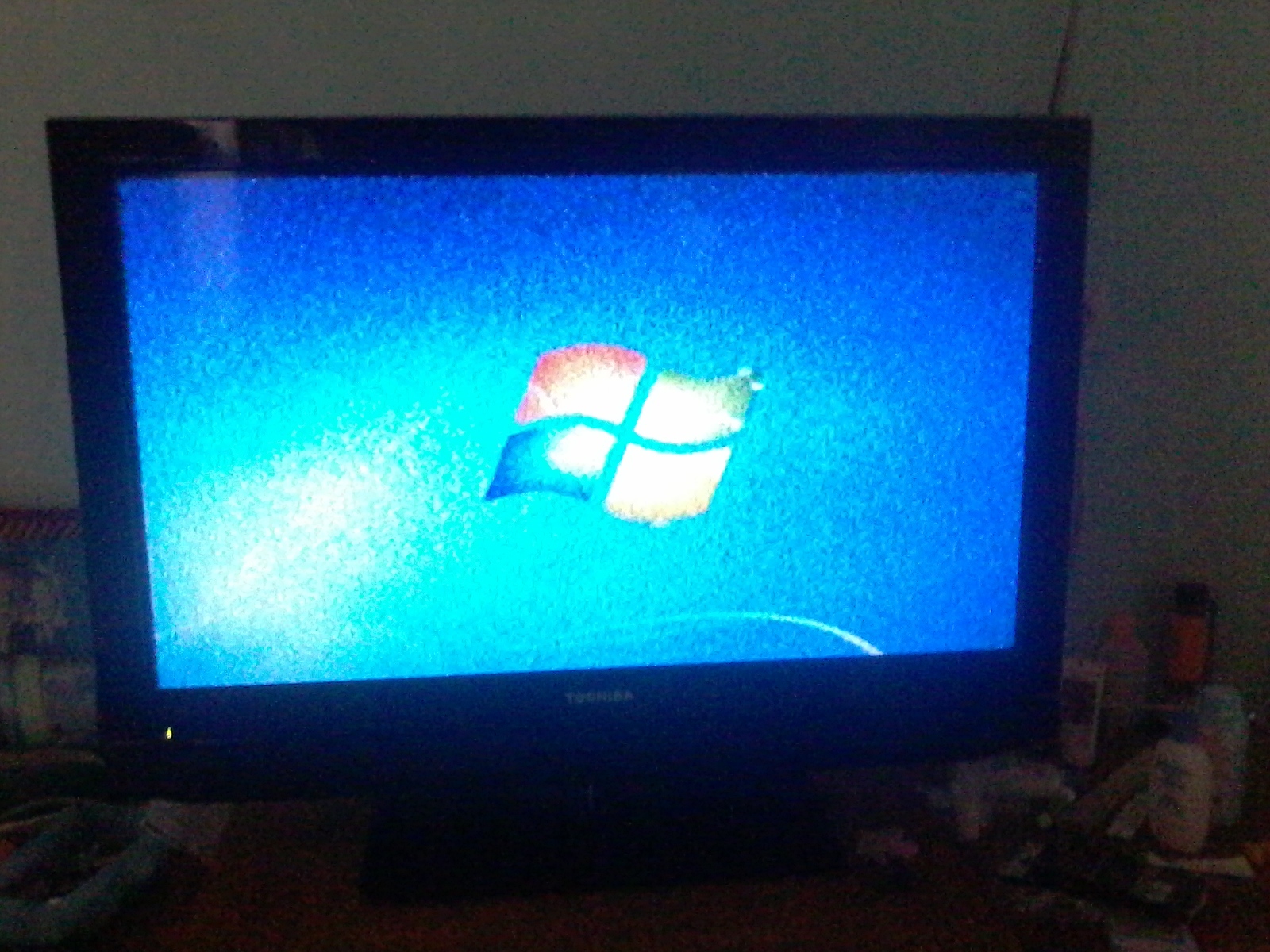 Salah Satu Stasiun TV Di Indonesia Ini *Ngecrash*