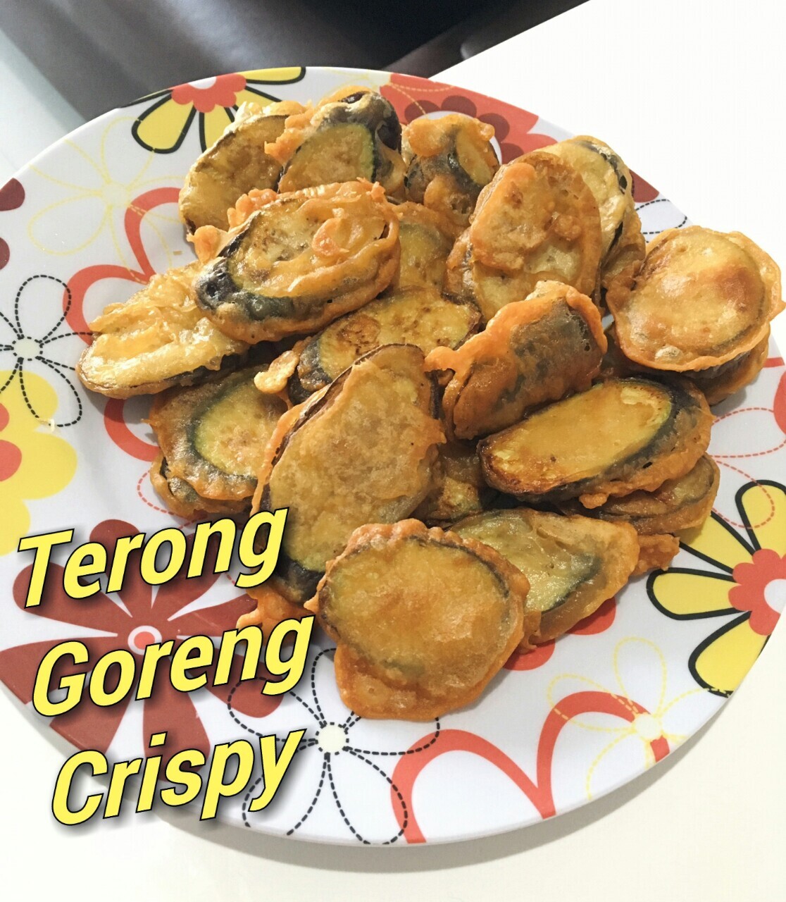 Nyemil yuk gan , cocol sambel mantap gan , sapa yang sukak ? :9