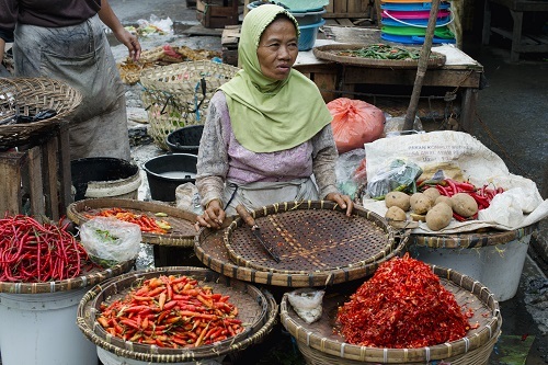 Pasar Ramadan, Cabai Segar Silakan Dipilih