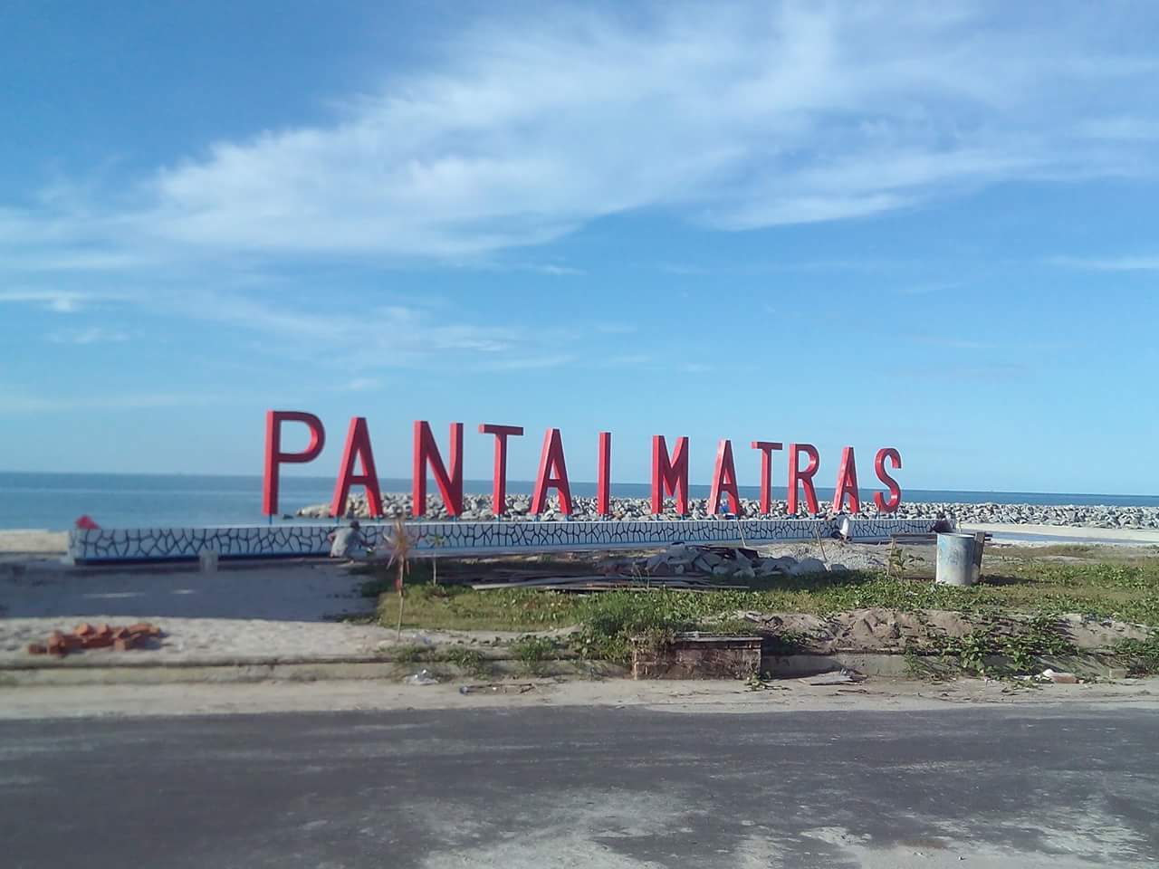 Pantai matras .sungai liat