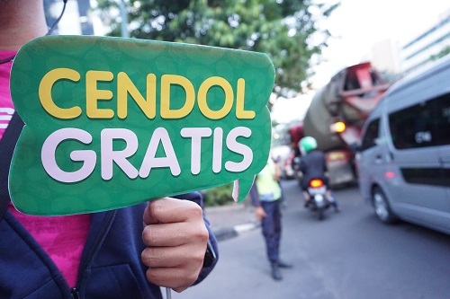 Cendol gratis untuk berbuka puasa