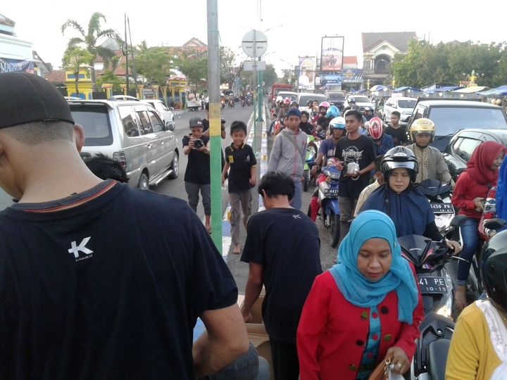 antusias warga gan