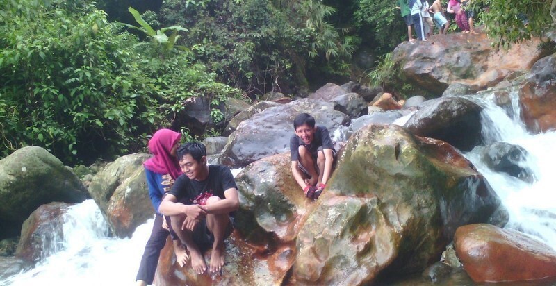 wisat air Curug Hordeng & Curug Kembar Ciberem