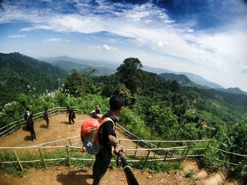 jalan jalan ke Curug Ciburial