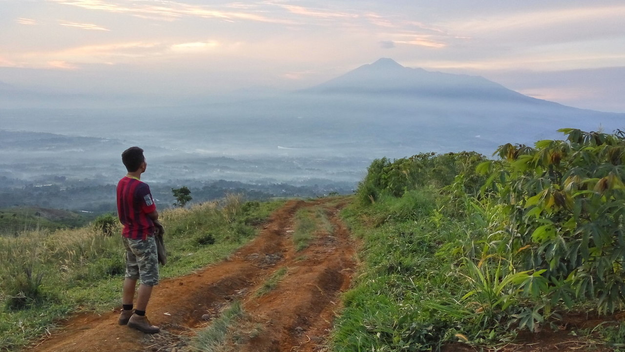 Night Trip to Bukit Alesano
