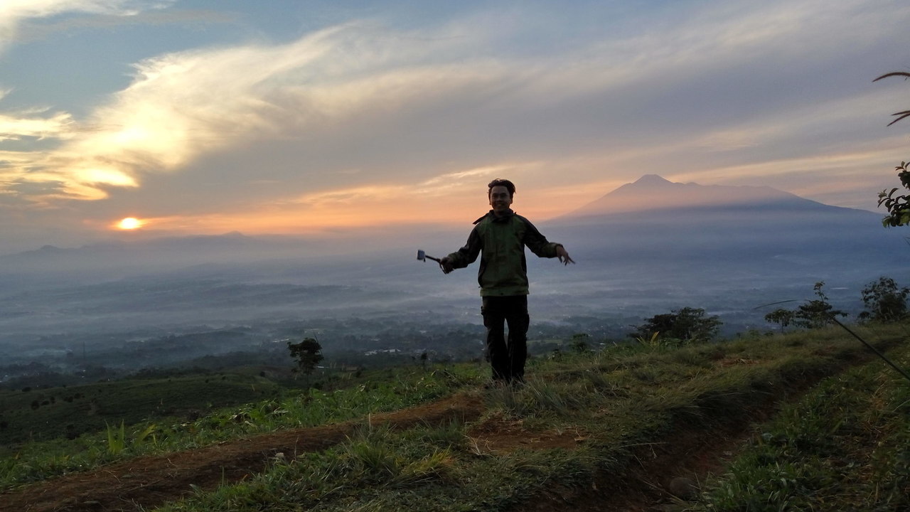 Night Trip to Bukit Alesano