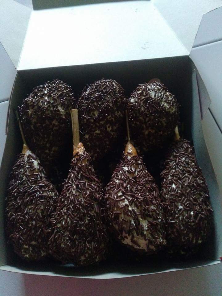 Donat bentuk paha ayam