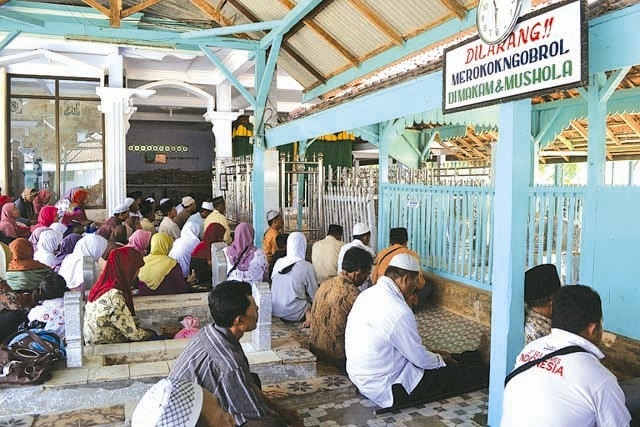 Religi Batu Ampar