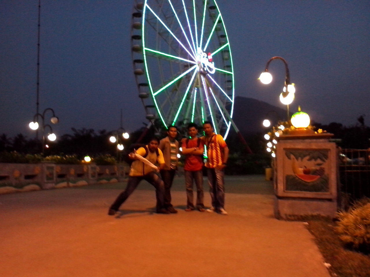 jungleland di sore hari