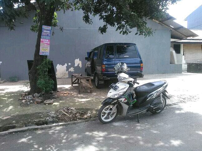 Suasana Depan Rumah, Bikin Rindu