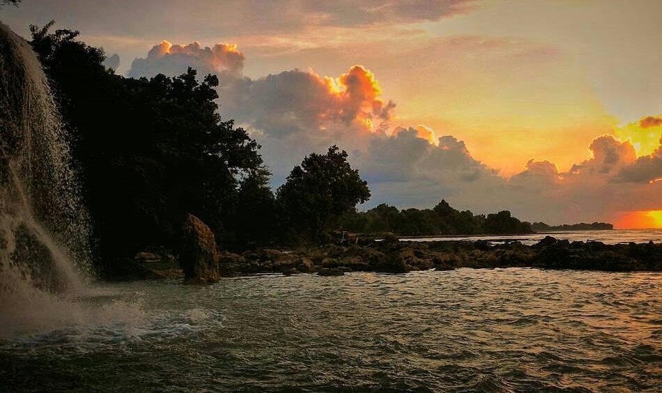 80 Gambar Air Terjun Toroan Sampang Terlihat Keren 80 Gambar Air Terjun Toroan Sampang Terlihat Keren