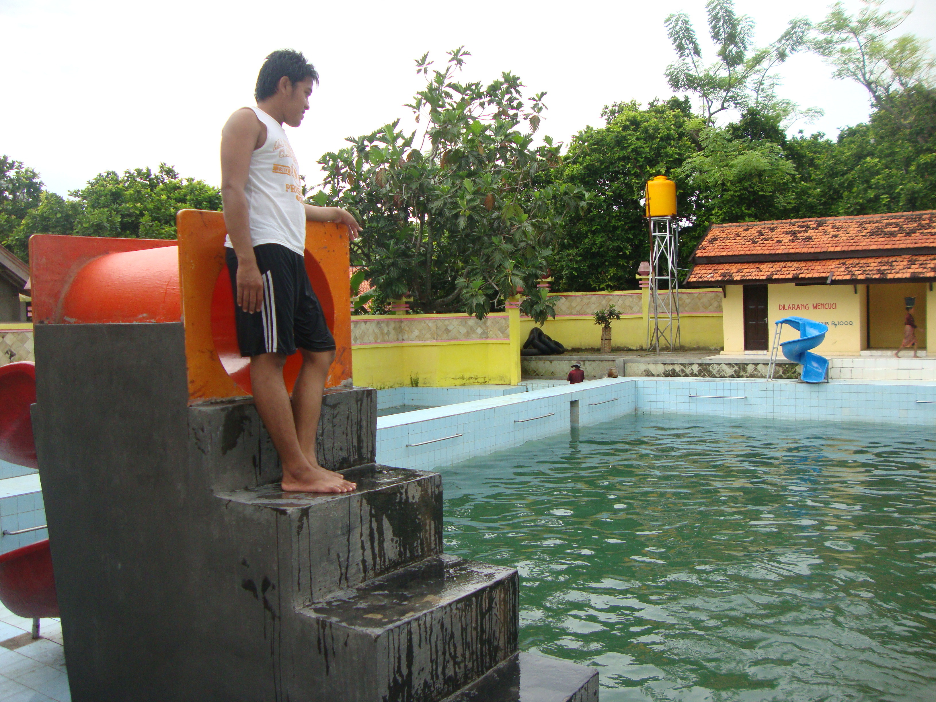 sumber otok