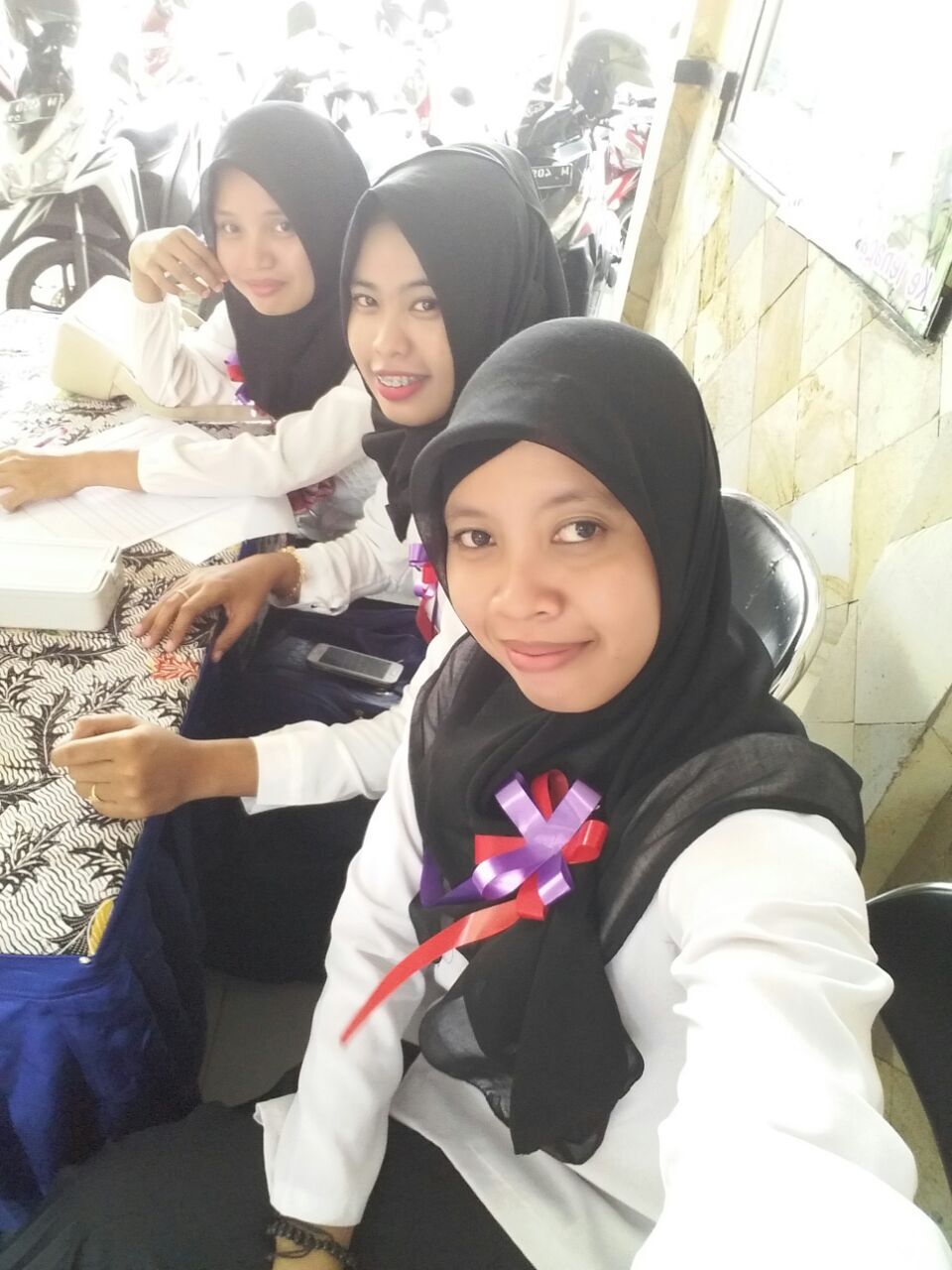 #BerbagiBerkah : selfie petugas posyandu desa pangarengan