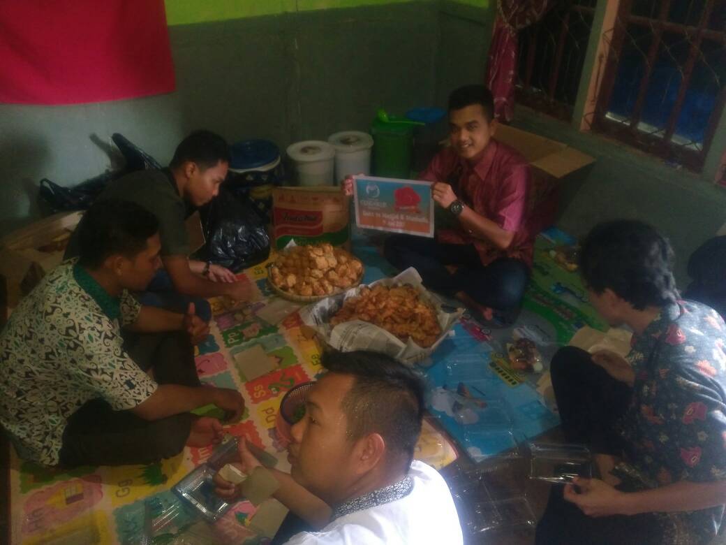 Packing bersama kaskuser