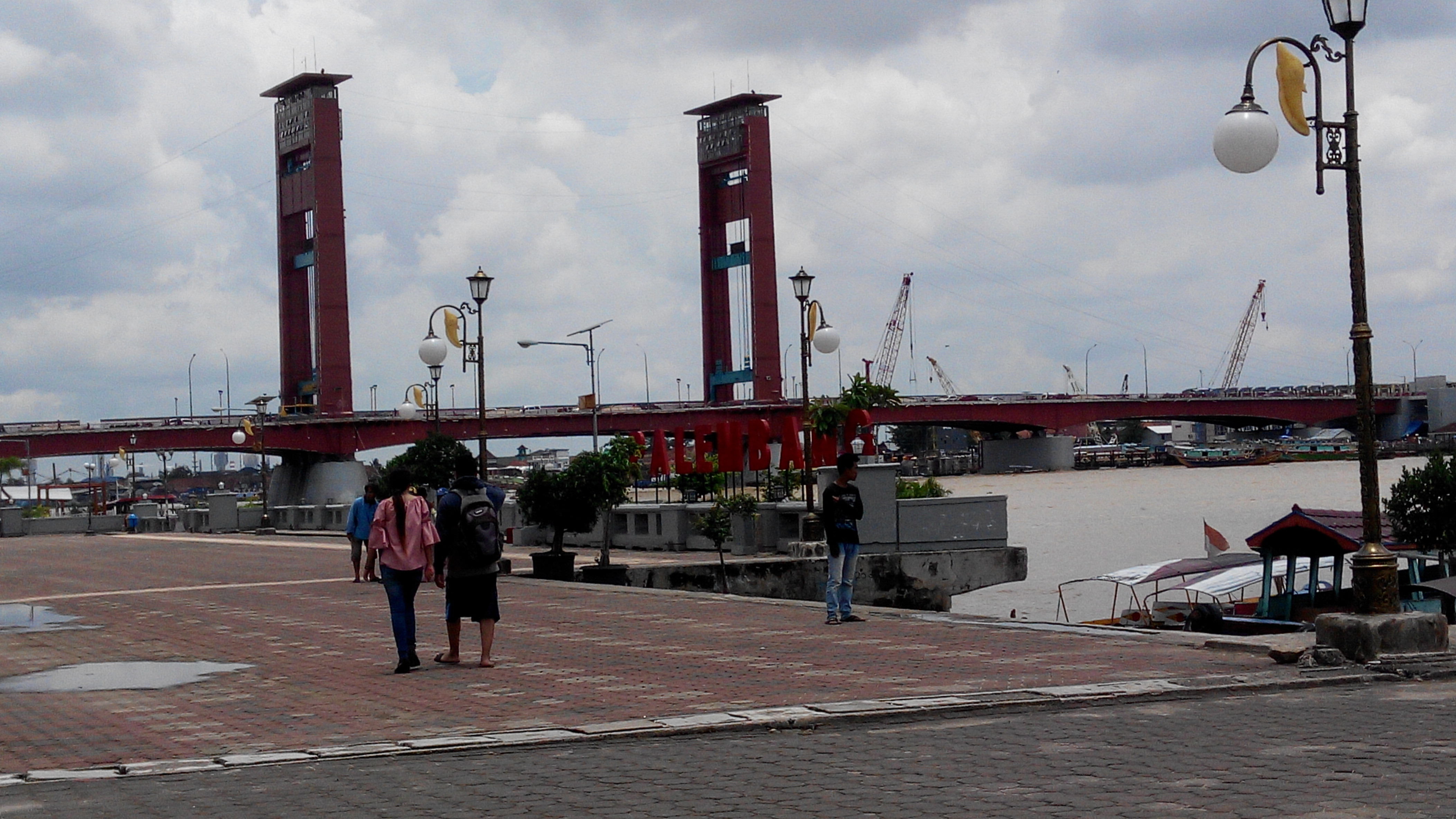 AMPERA
