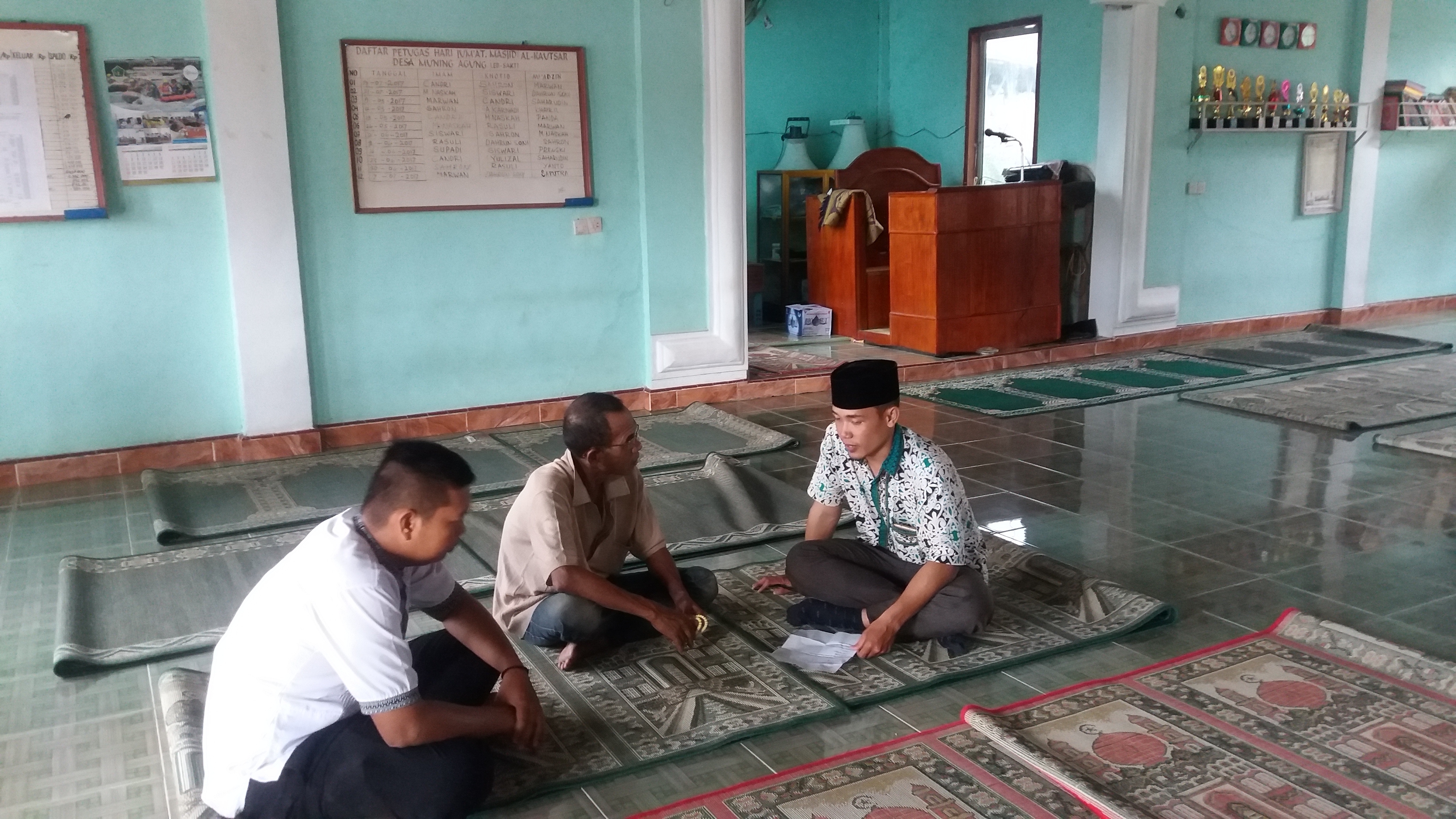 Sebelum penyerahan berkonsolidasi sama marbot masjid