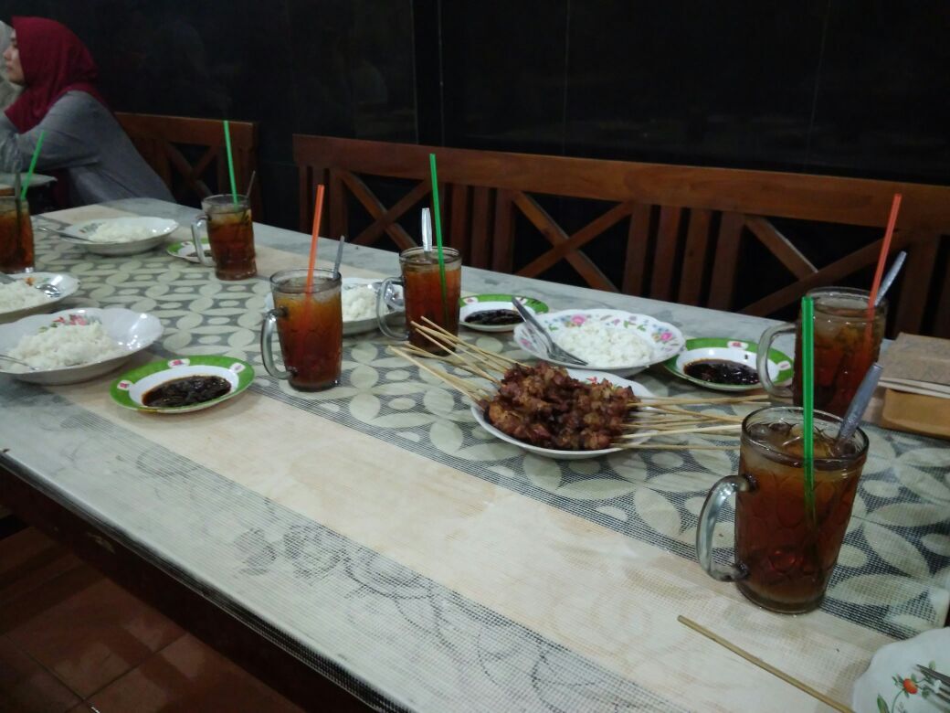 hidangan sate kambing muda sari mendo