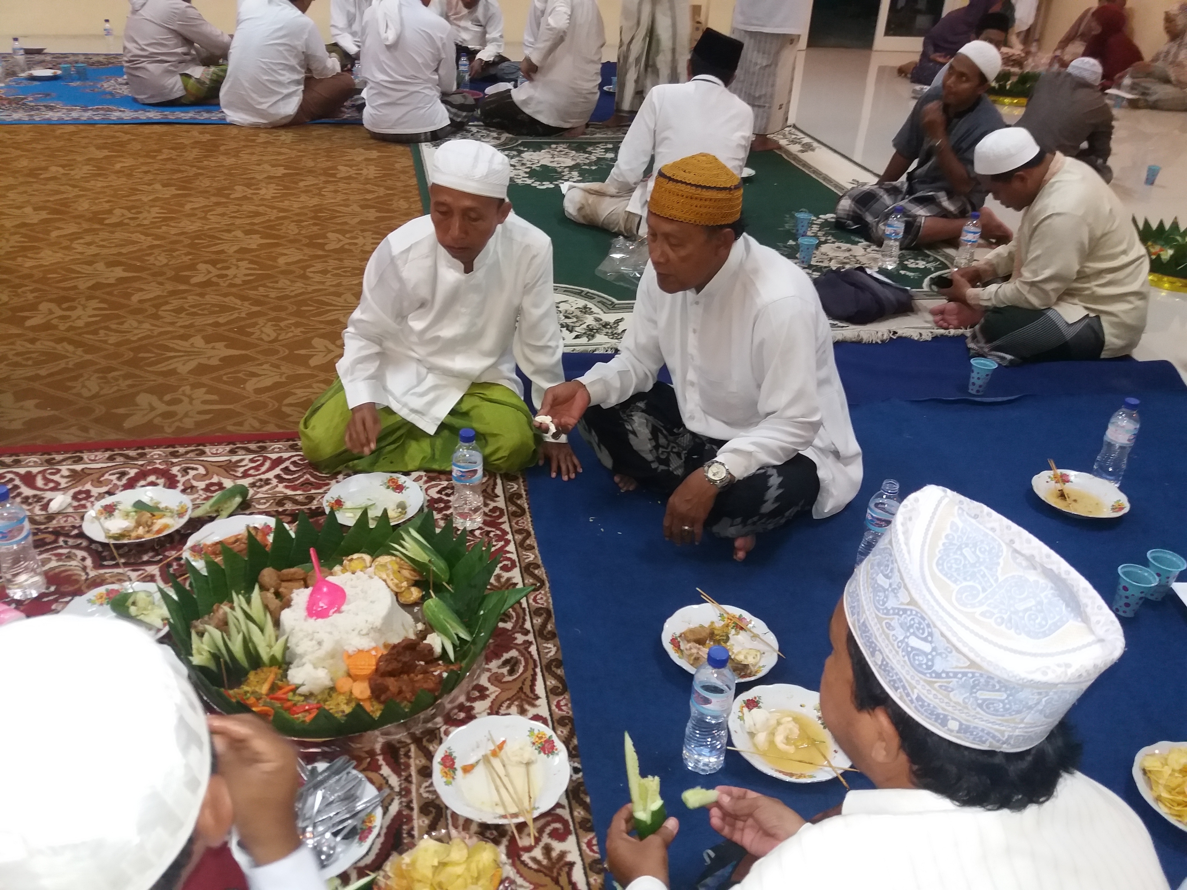 nasi tumpeng coyy