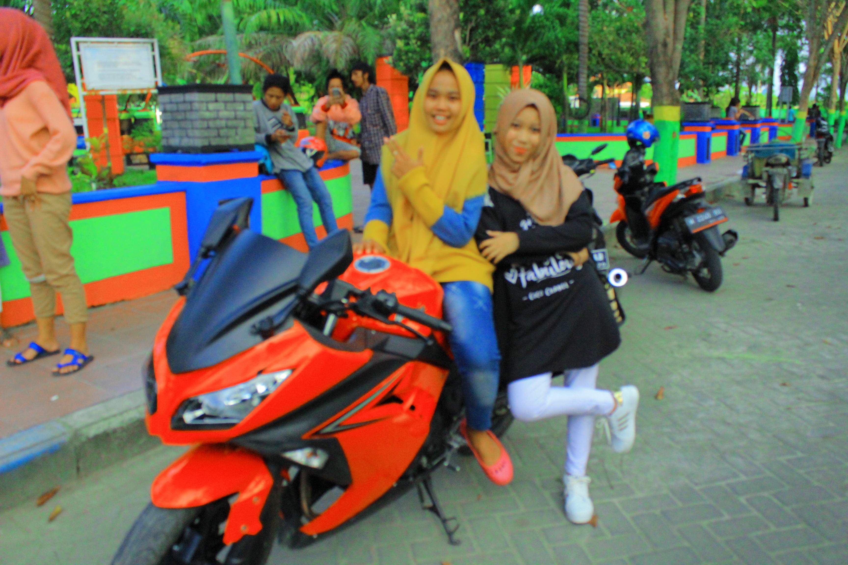 taman bunga melepas lelah saat mudik sama klep