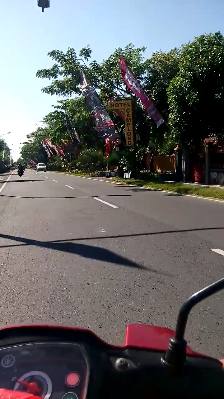 &#91;Mudik Di Hari Lebaran&#93; jl wisata camplong masih sepi