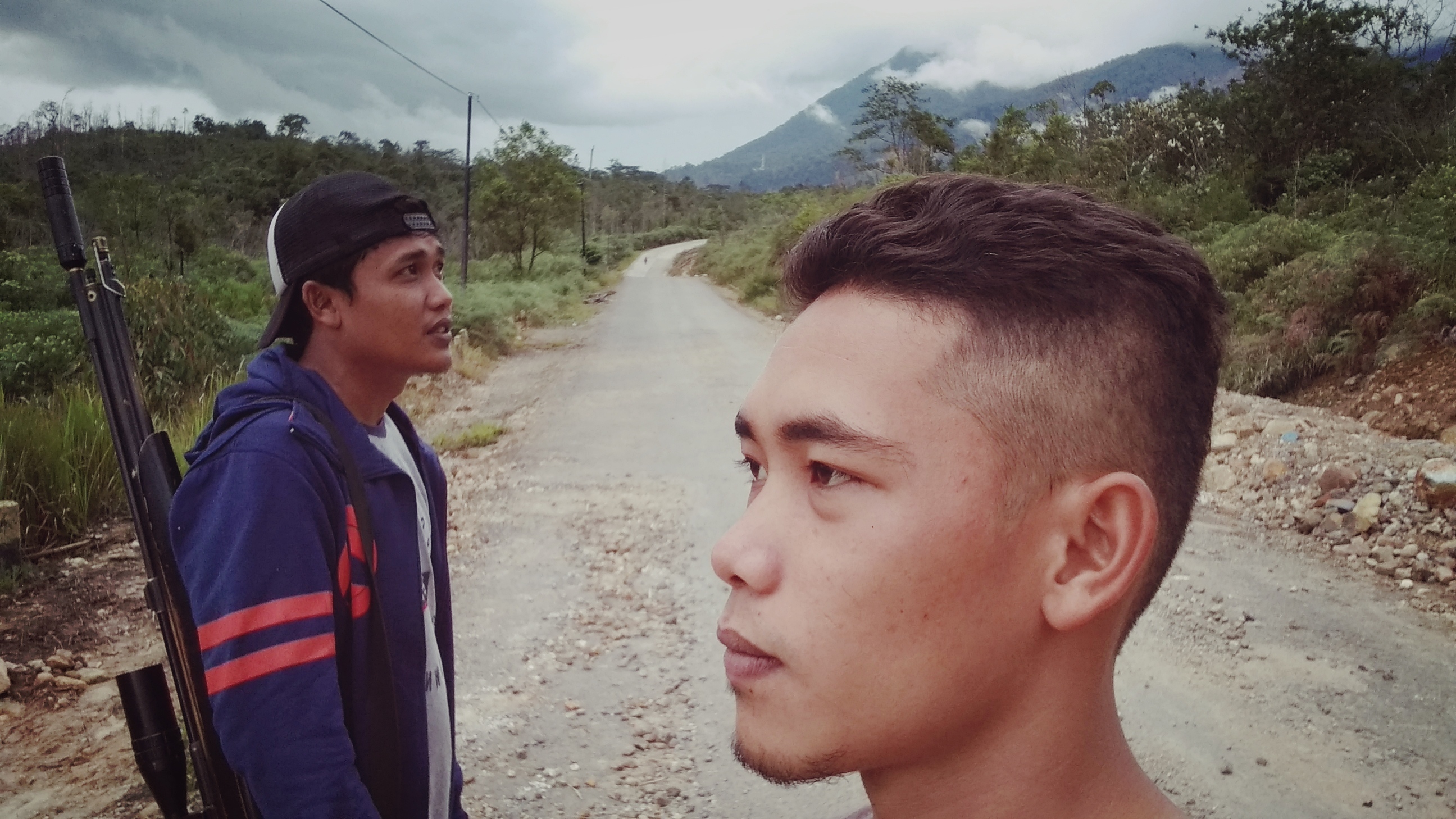 Ditinggal saat petang