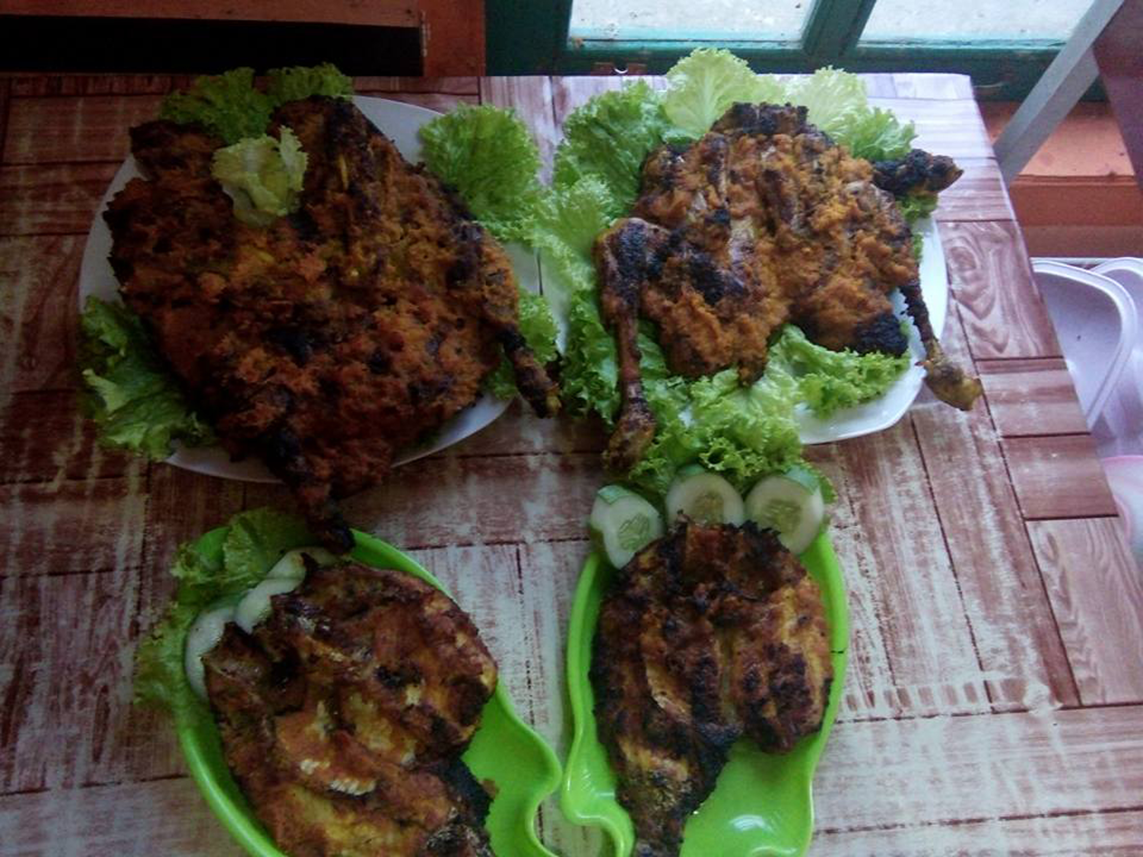 Ikan besar bakar bumbu