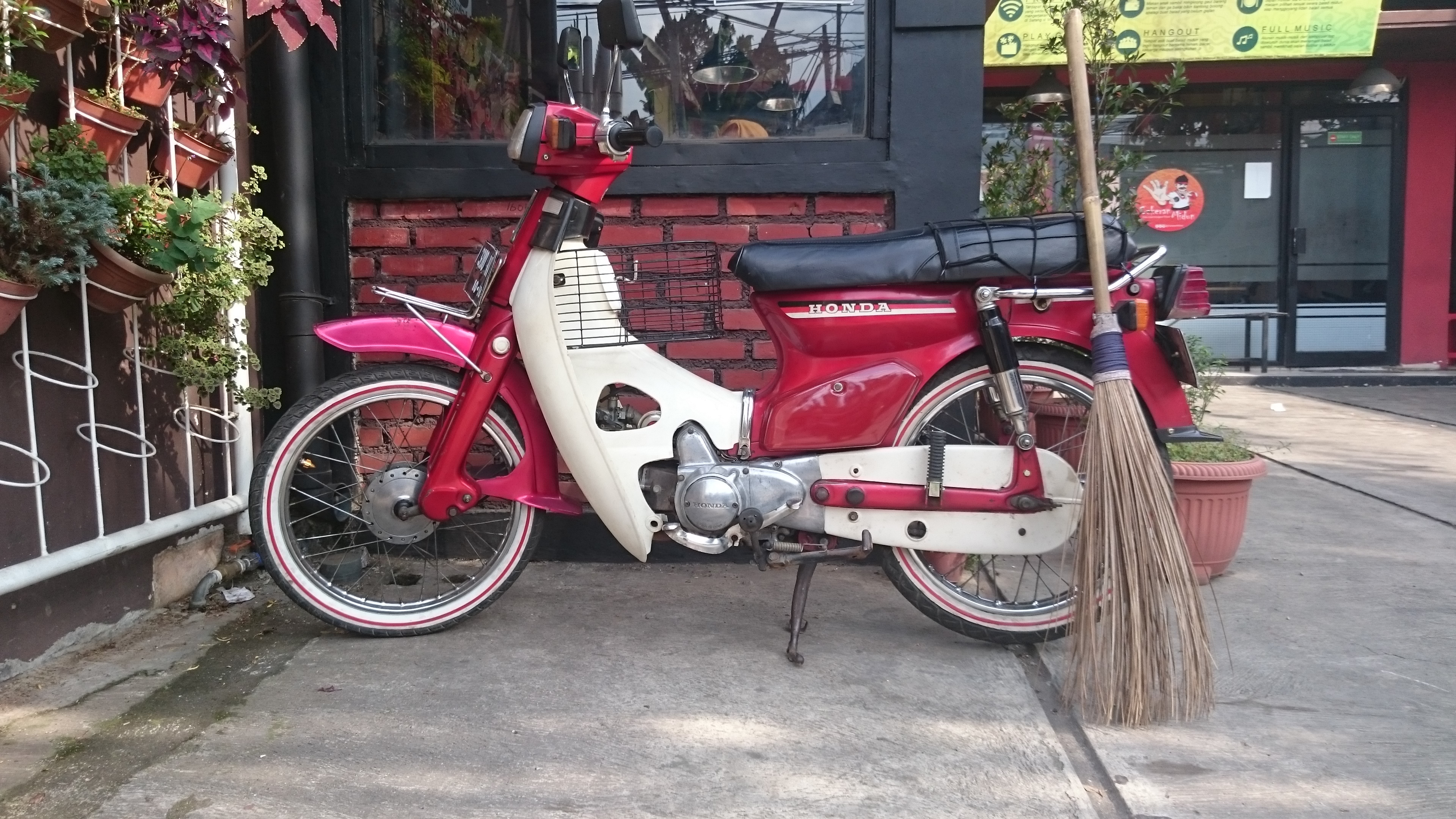 Super cup, superkap, C700, Th 81, Bandung
