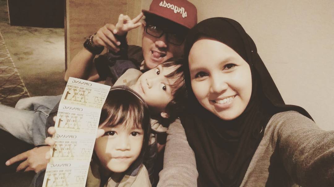 #CollectMoment Asyiknya nobar spiderman dengan selfie-ria