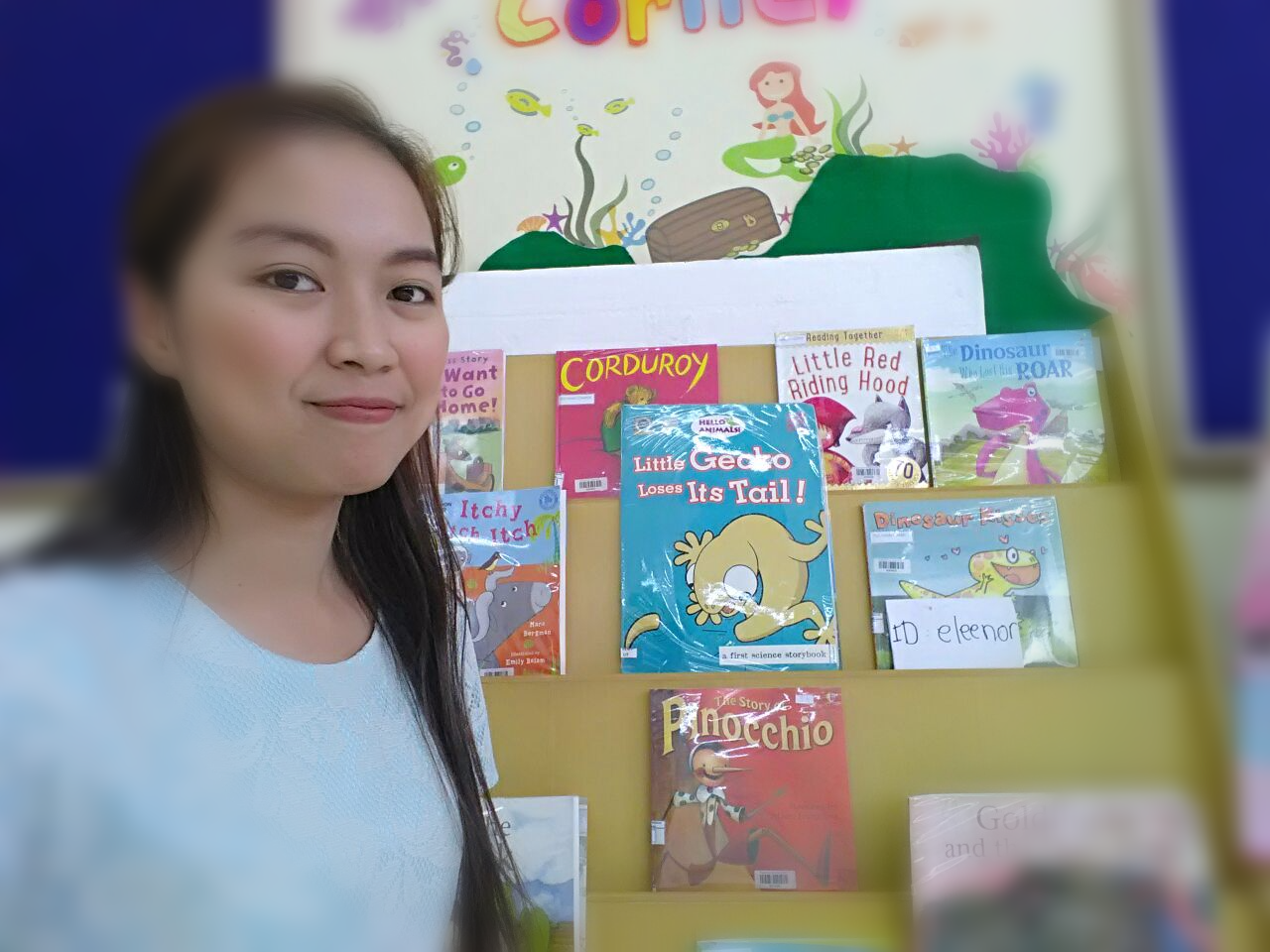 #BestCollection Selfie With My book