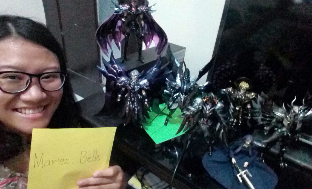 Selfie lagi bareng Action Figure SCM Saint Seiya Lini Hades