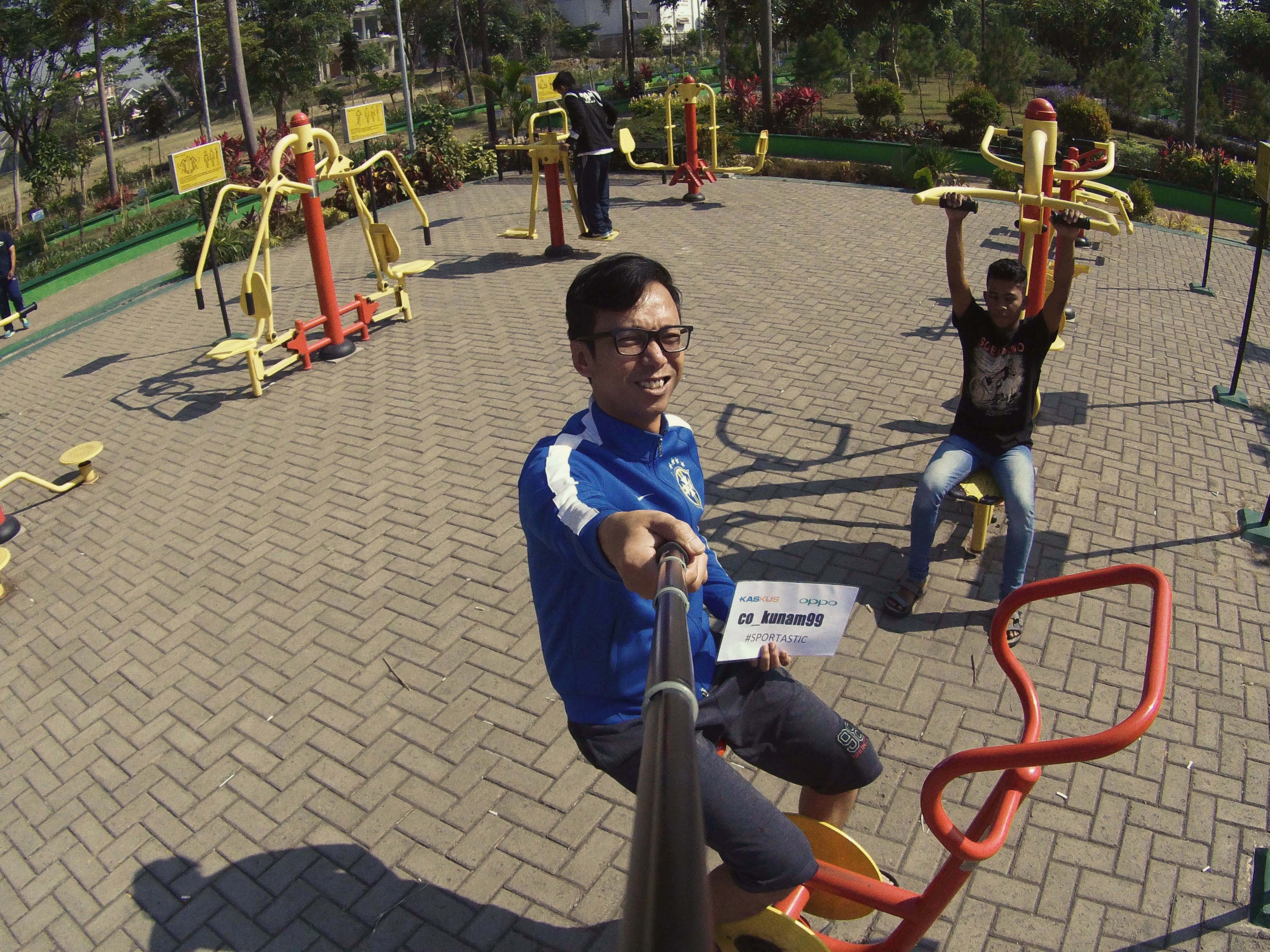 Fitness dulu di taman kota #KASKUSxOPPO #SPORTASTIC 