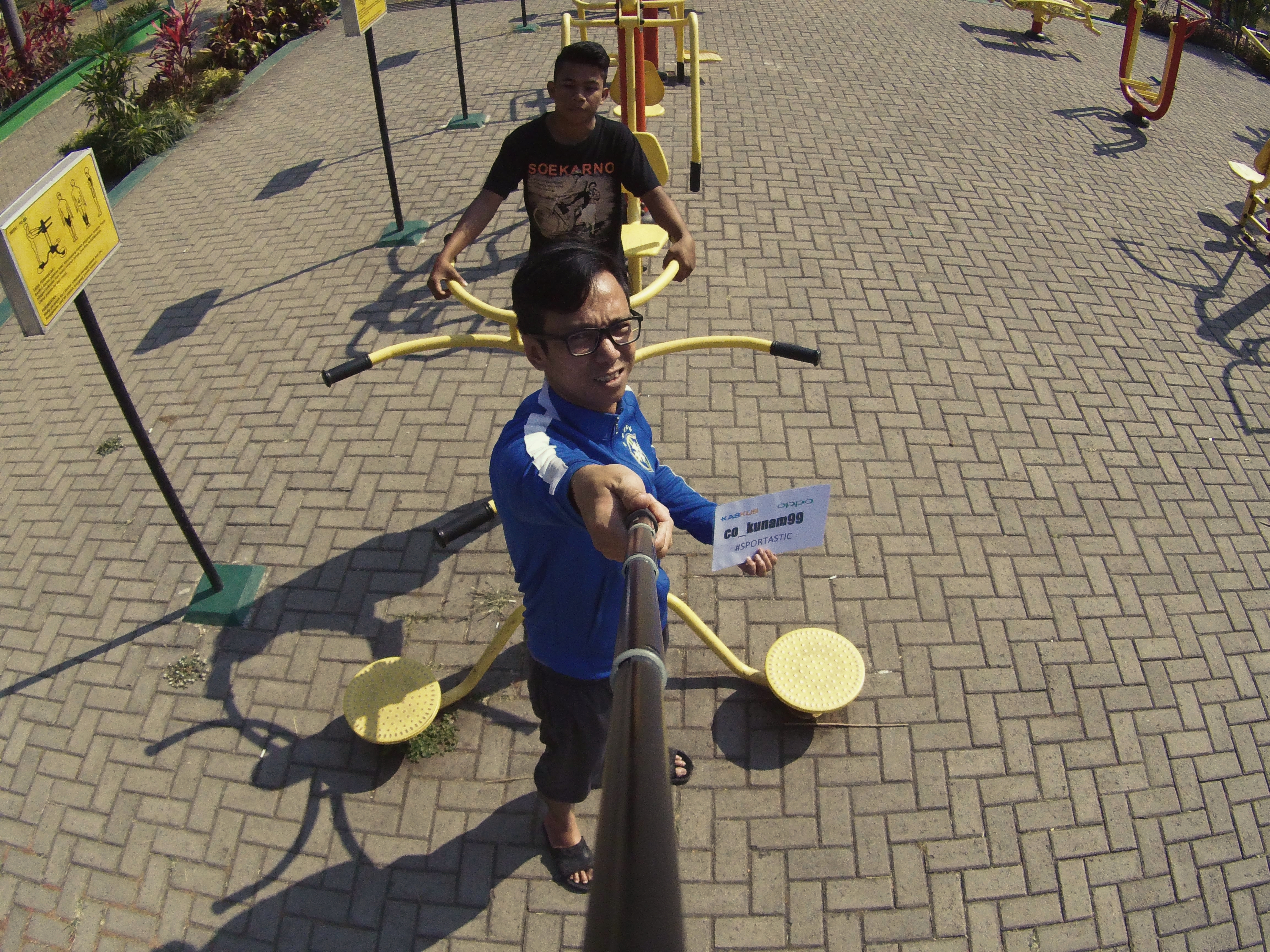 #KASKUSxOPPO #SPORTASTIC Fitness gratis bareng sohib gan 