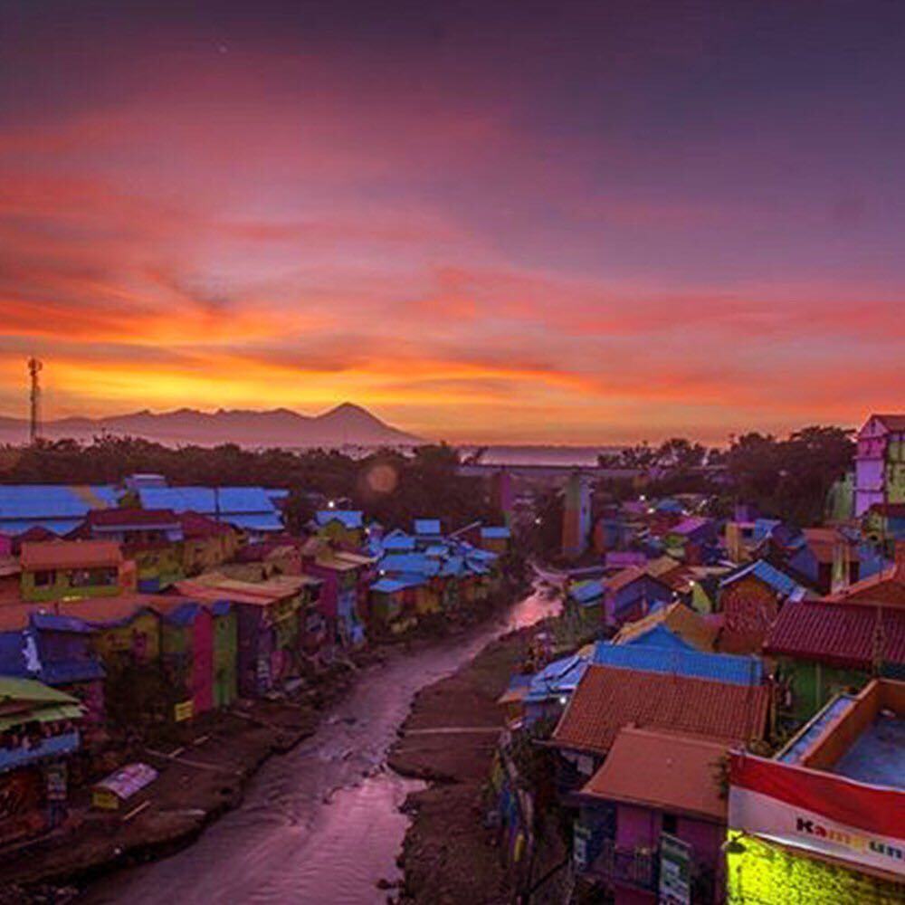 Kampung Jodipan penuh warna-warni