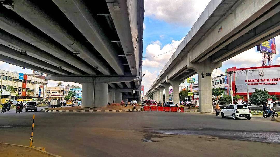 Fly over aja di Palembang udah punya pasangannya mosok kamu belum???