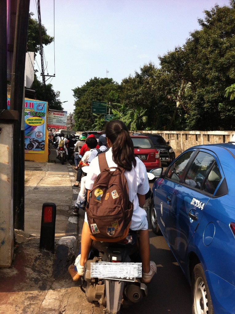 Sulitnya Mentaati Peraturan