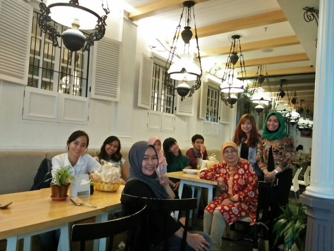 Menunggu pesanan