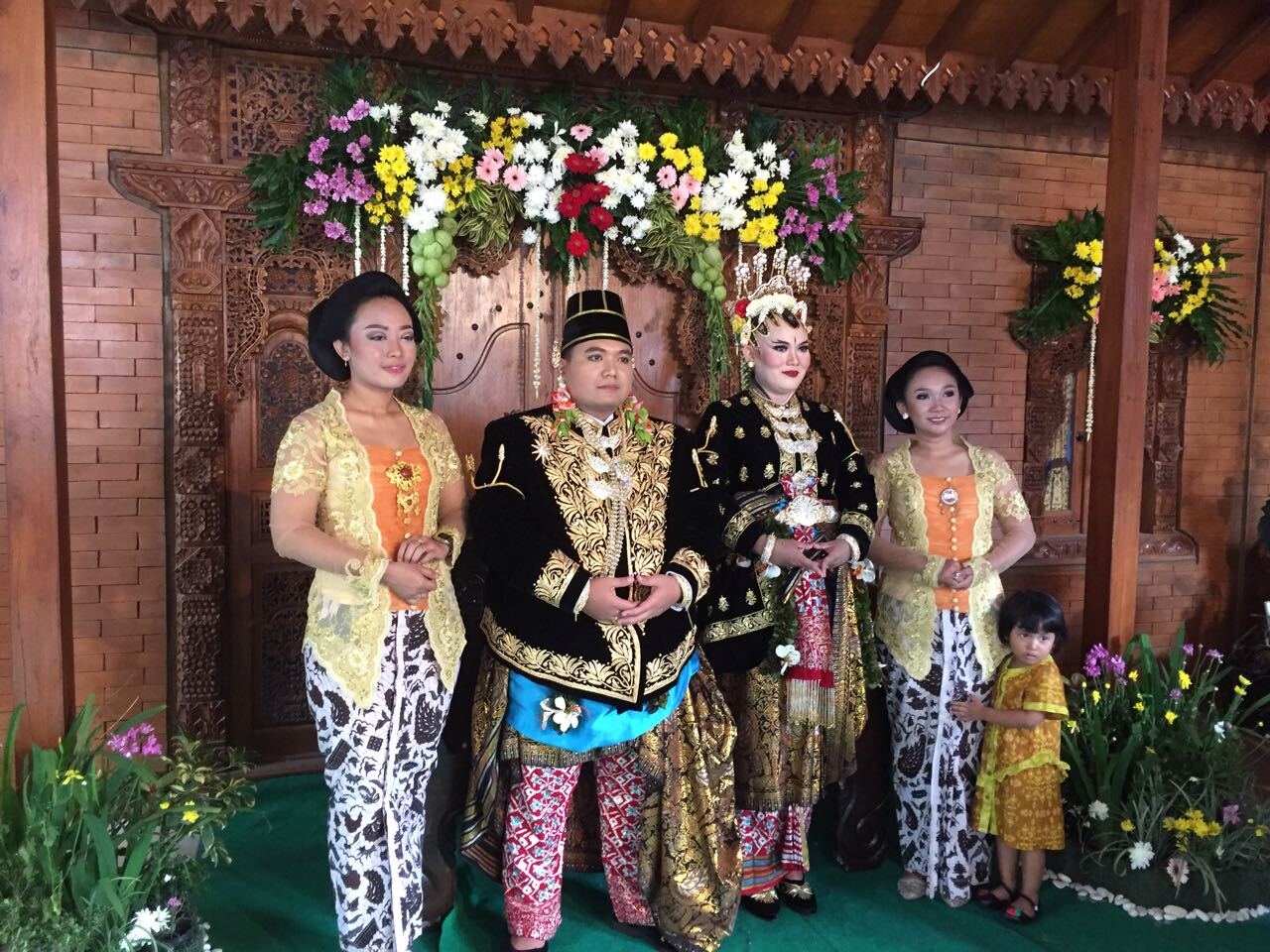 Tugas pengapit