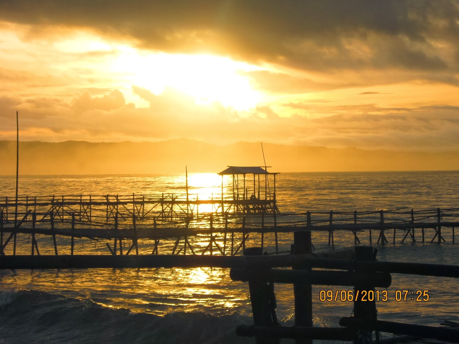 Sunrise di Pantai Pangandaran