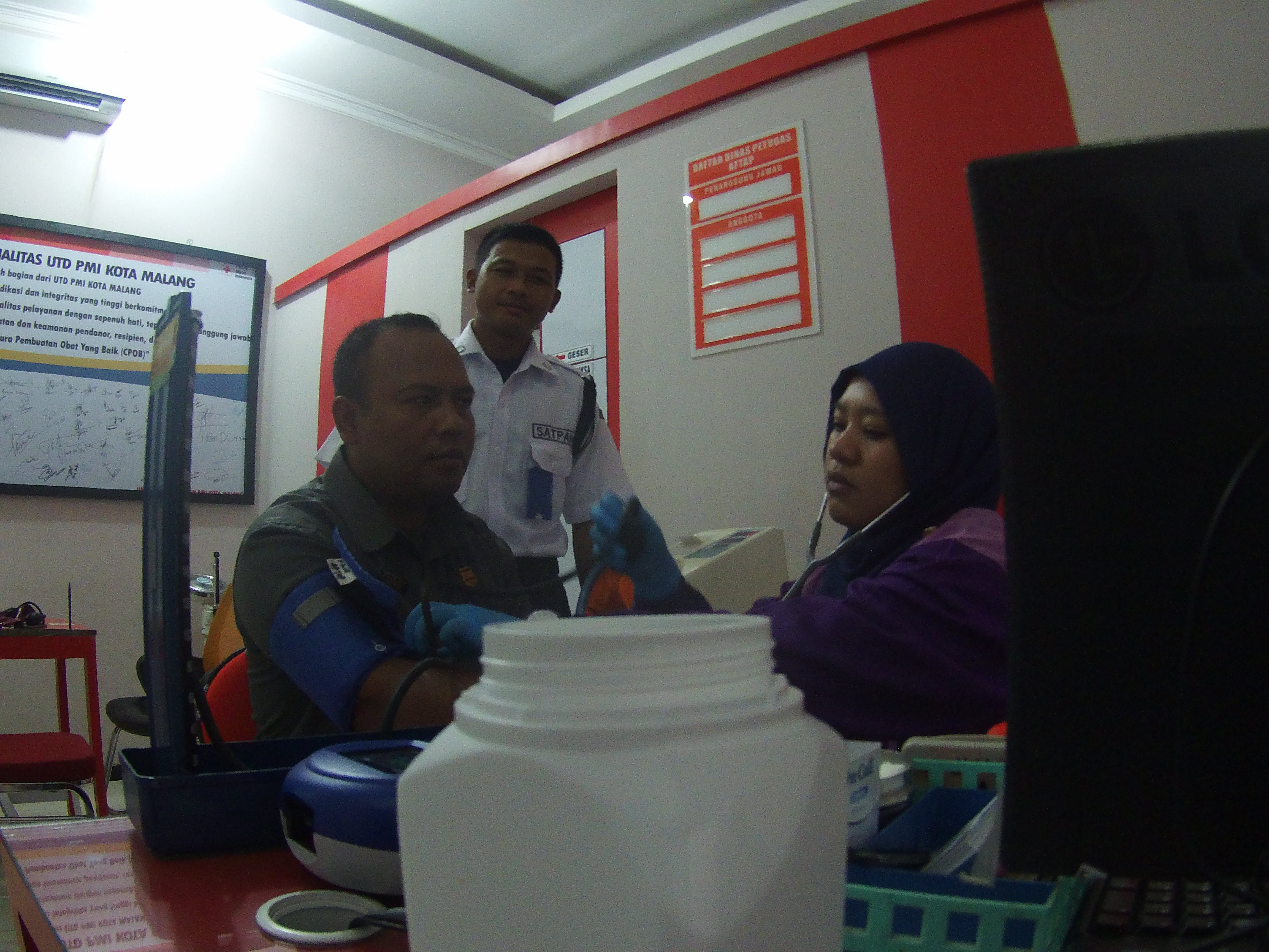 Tatapan mata bagaikan elang