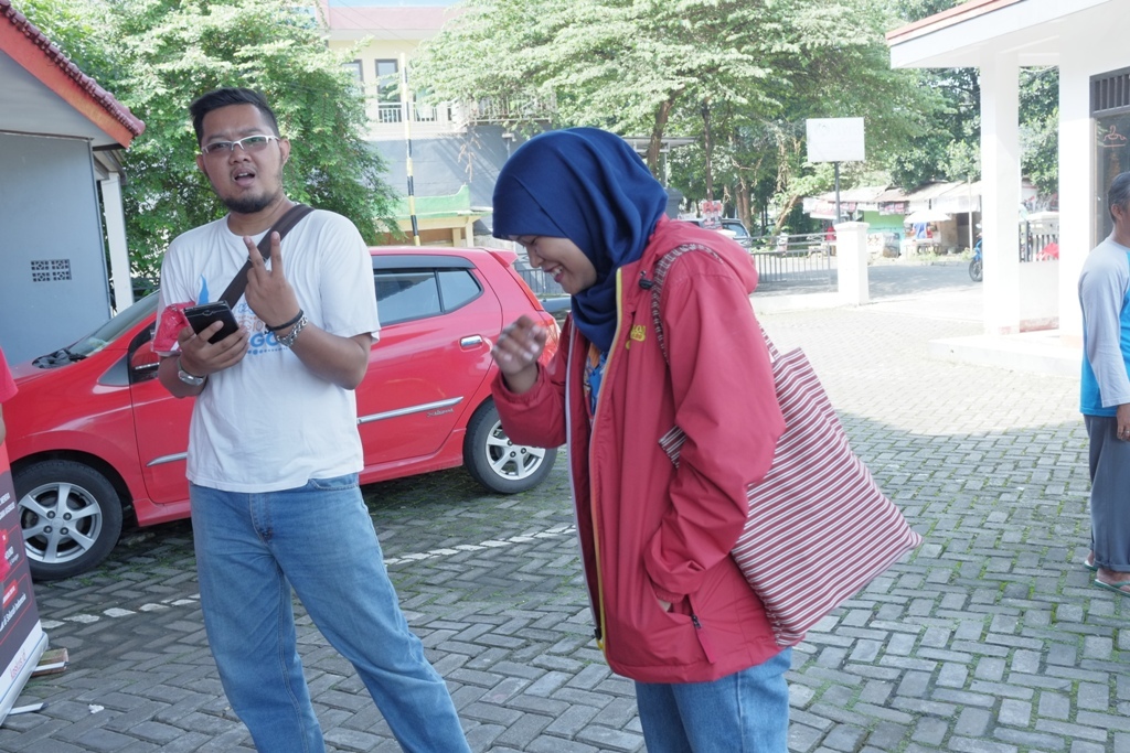 mereka dulu pernah bersama